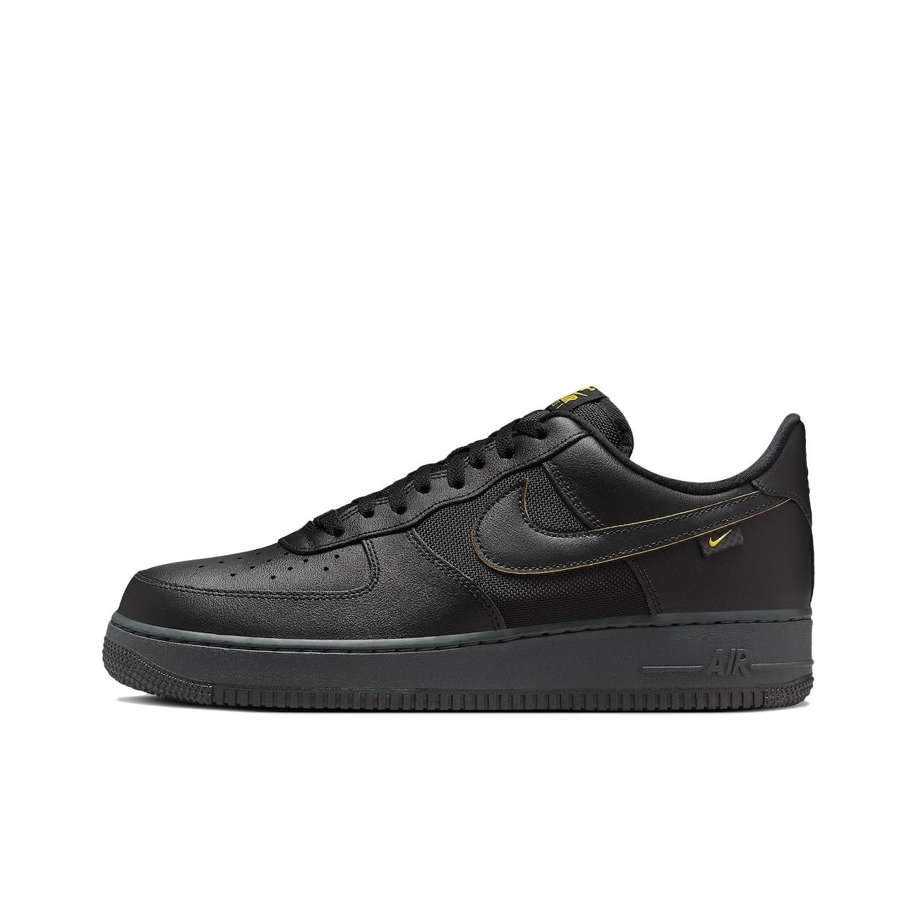Men'S Shoes Yellow And Black - Sepatu Skateboard Nike Air Force 1
