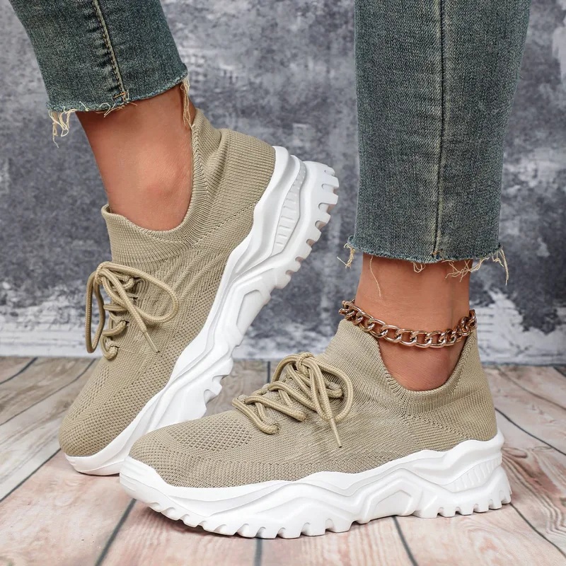 Sepatu Sneakers Platform Chunk - Men Shoes Trainers ulasan dan harga