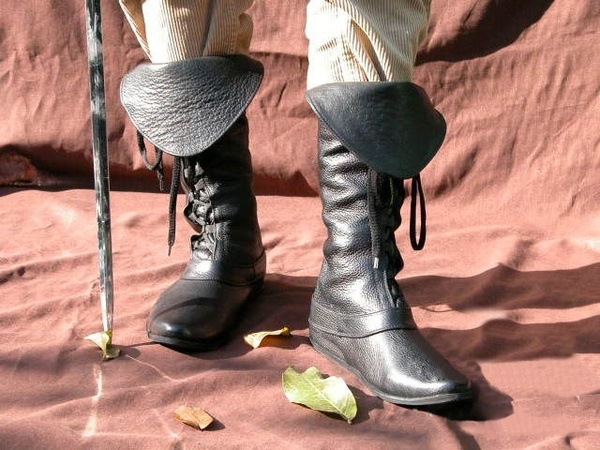Sepatu Boot Renaisans Victoria - Men'S Shoes Louis Vuitton ulasan dan harga